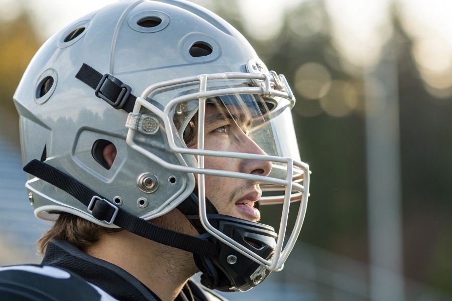 1068-sports-helmet-technology-revolution