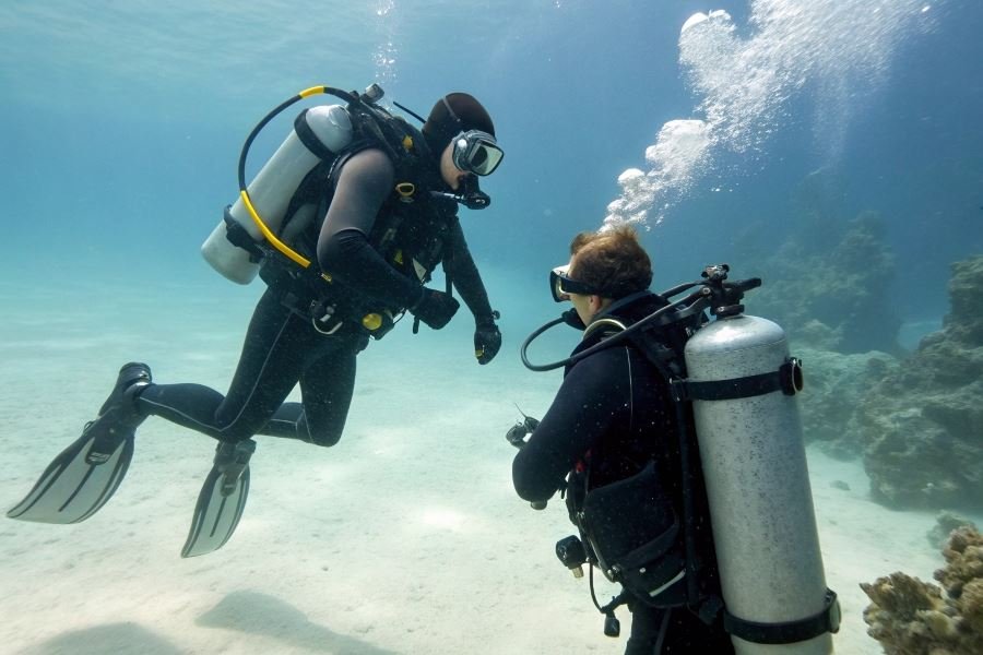 1165-diving-vest-or-wing-equipment-choice