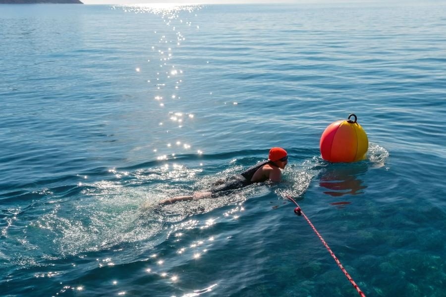 1334-choosing-safe-swim-buoy