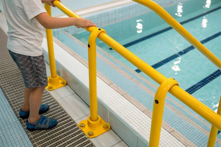 1343-swimming-boards-child-water-safety