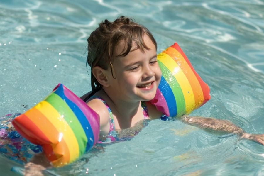 1394-water-safety-choosing-perfect-swimming-armbands