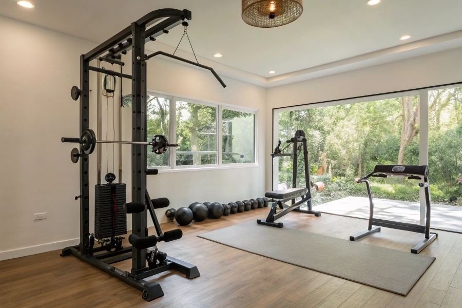 1817-home-fitness-revolution-multifunctional-equipment