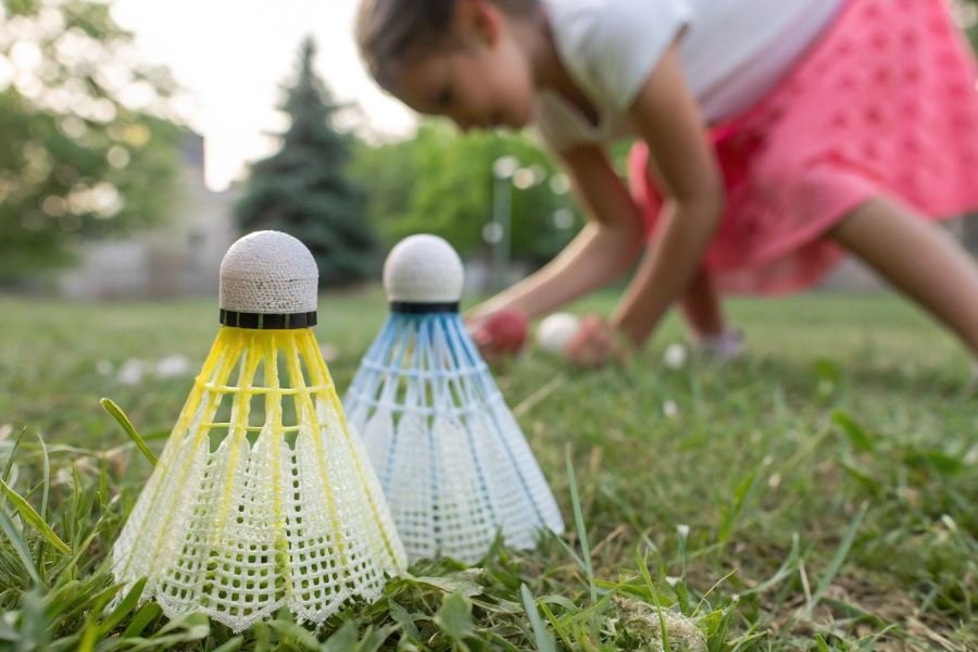 183-kids-badminton-shuttlecocks-mastery-guide