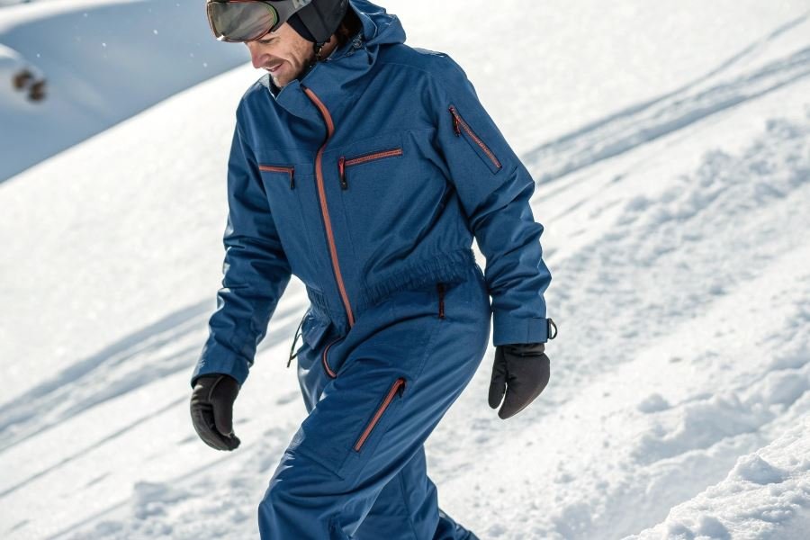 1976-ski-suit-second-skeleton-slope