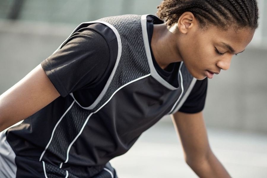 2033-kids-sports-clothing-for-young-champions