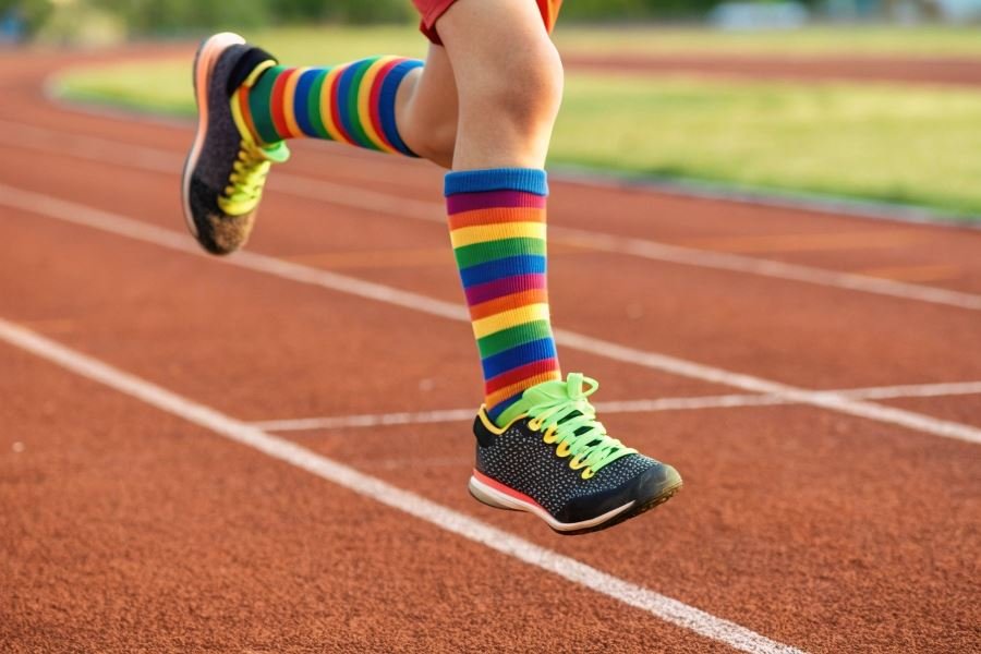 2090-kids-sports-socks-active-childhood