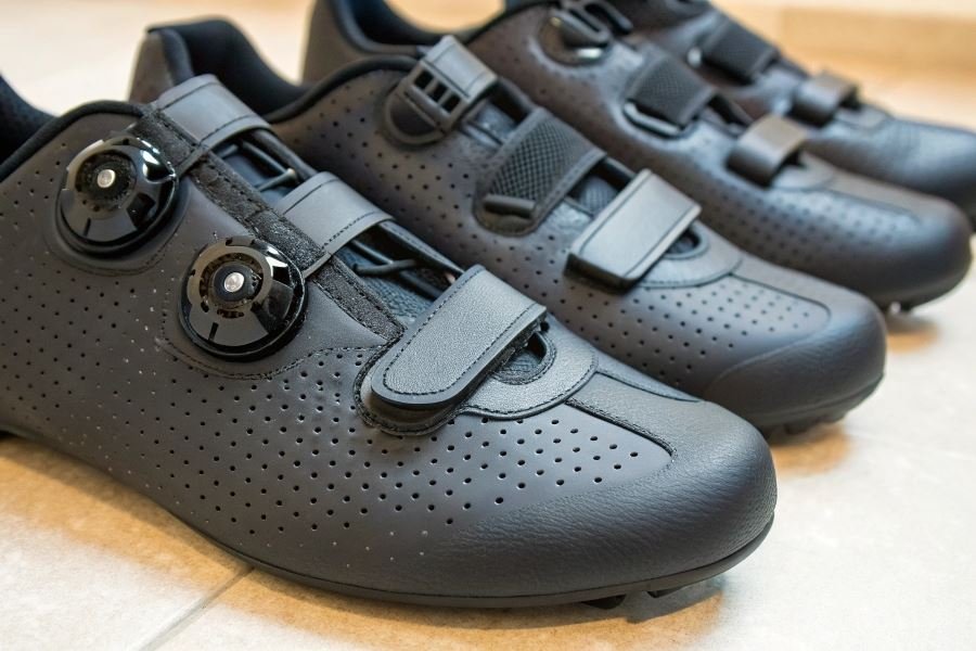 2211-marathon-cycling-shoes-long-distance-secret