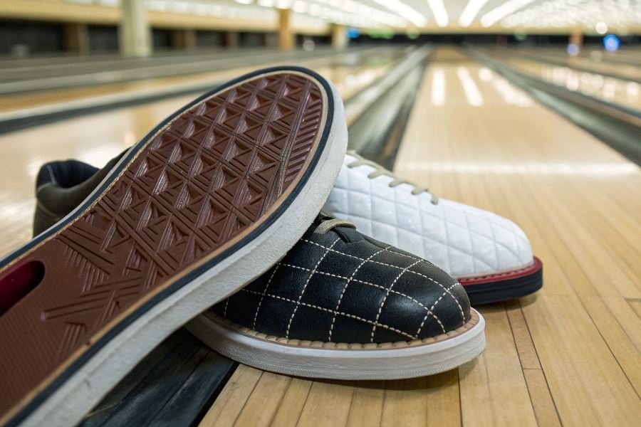 2242-bowling-shoe-soles-impact-performance