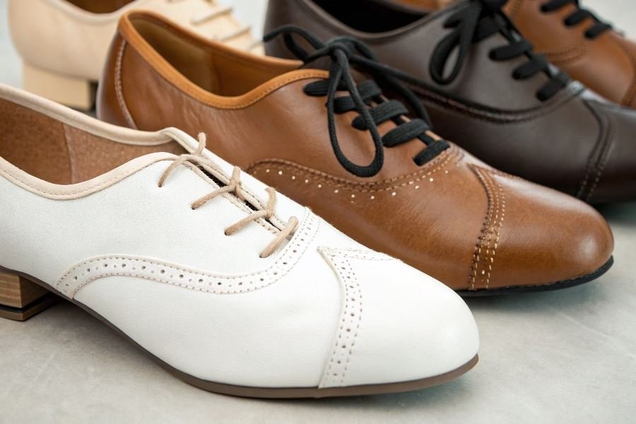 2293-dance-shoes-perfect-performance-guide