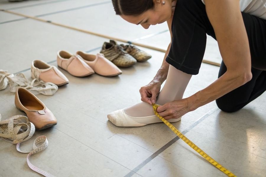 2309-adult-gymnastics-shoes-size-guide