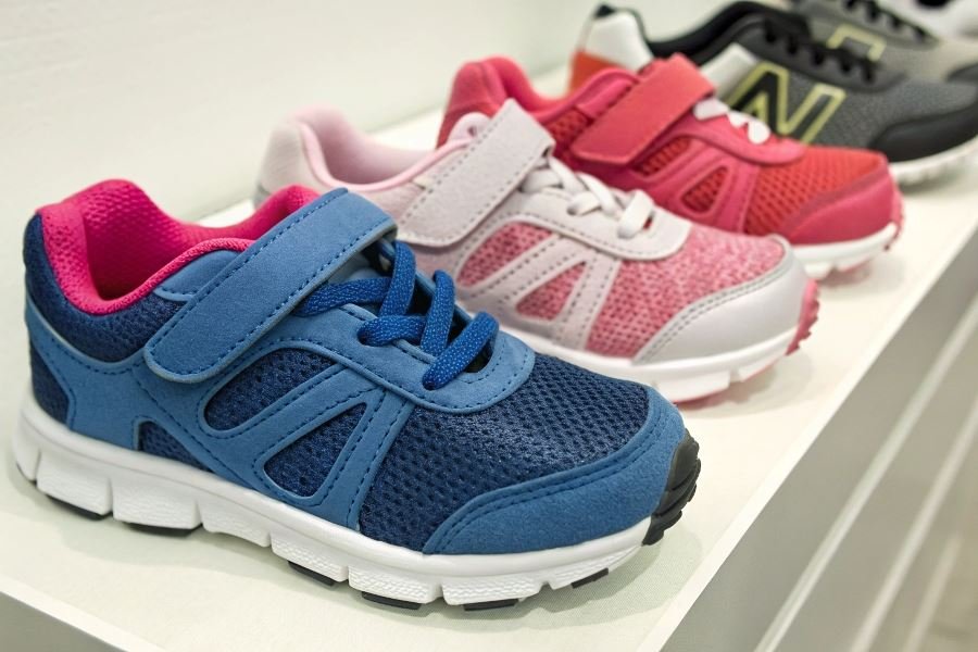 2351-kids-sports-footwear-health-foundation