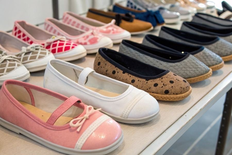 2357-kids-sports-ballet-shoes-healthy-development