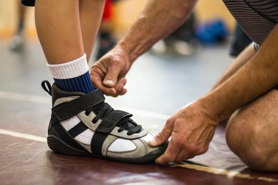 2376-champion-wrestling-shoes-for-young-athletes