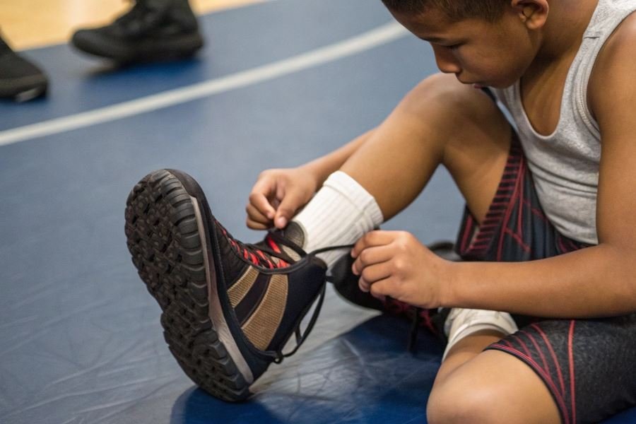 2381-youth-wrestling-shoes-path-to-victory