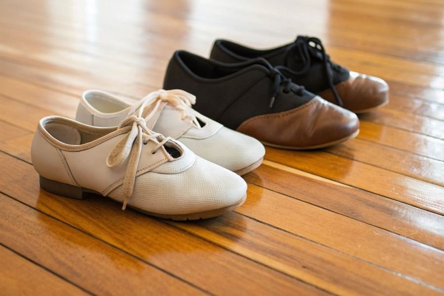 2424-jazz-shoes-young-dancers-first-steps