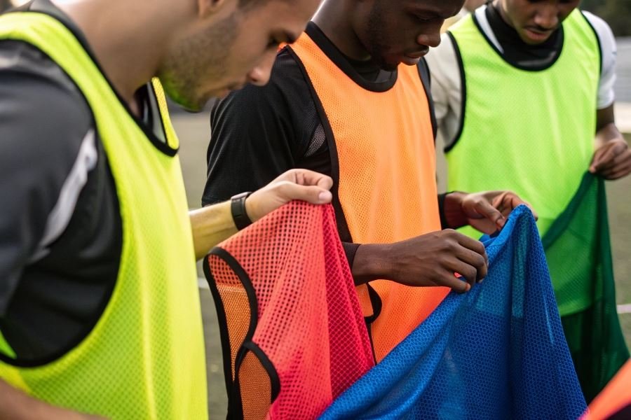 2537-football-training-bibs-effective-practice