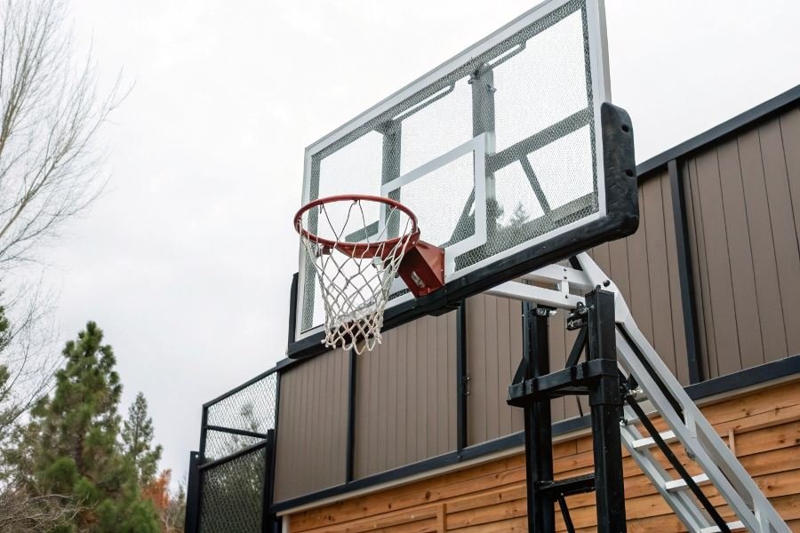 2579-basketball-hoop-selection-guide