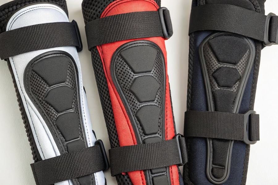 2626-ice-hockey-shin-guard-protection-importance