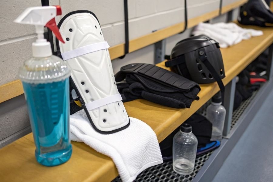 2633-hockey-shin-guards-durability-investment