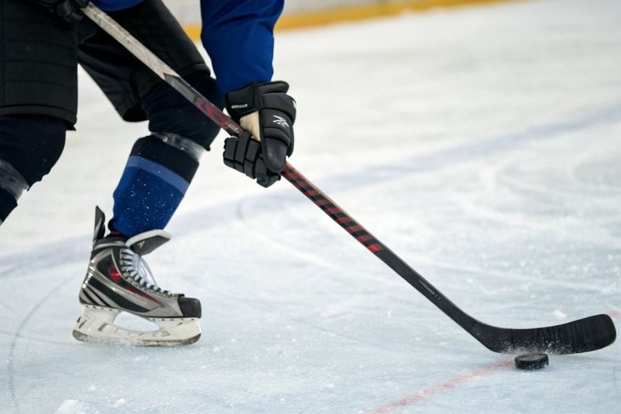 2646-hockey-stick-price-quality-guide