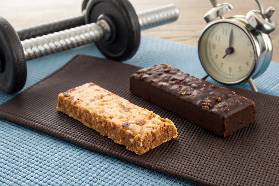 274-protein-bars-plant-vs-whey