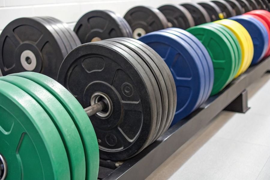 501-choosing-barbell-weight-plates-safely-effectively