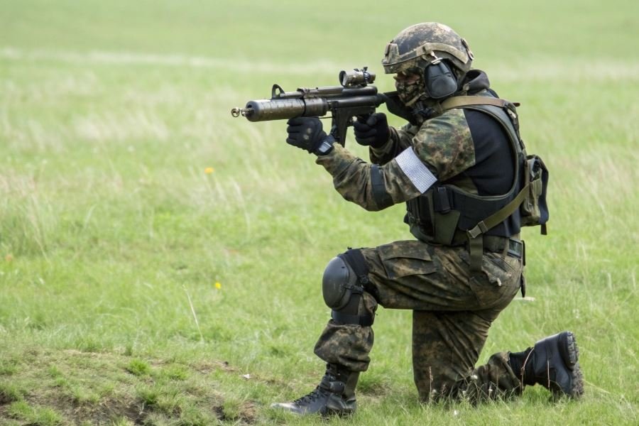 615-airsoft-grenade-launchers-power-and-tactics
