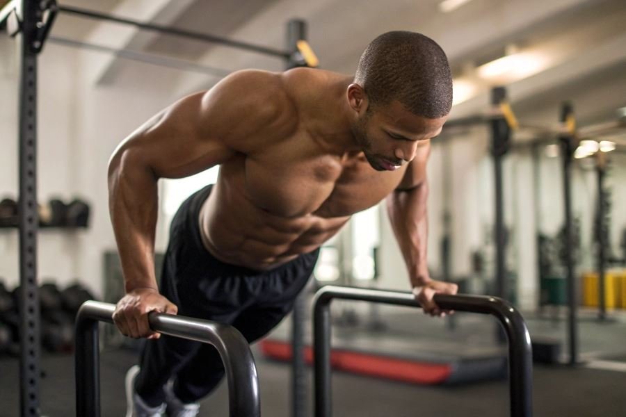 615-parallel-bars-upper-body-transformation