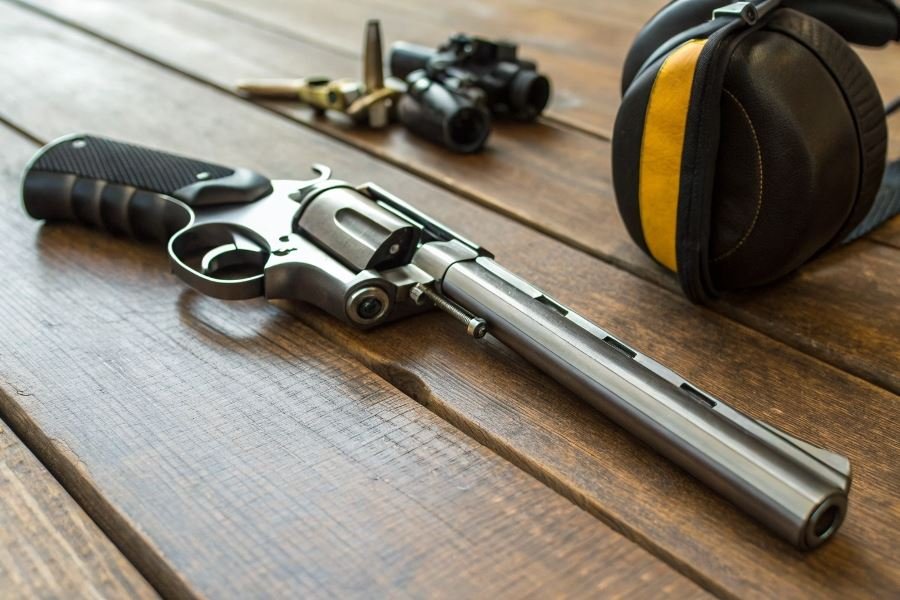 725-choosing-pneumatic-revolver-key-characteristics
