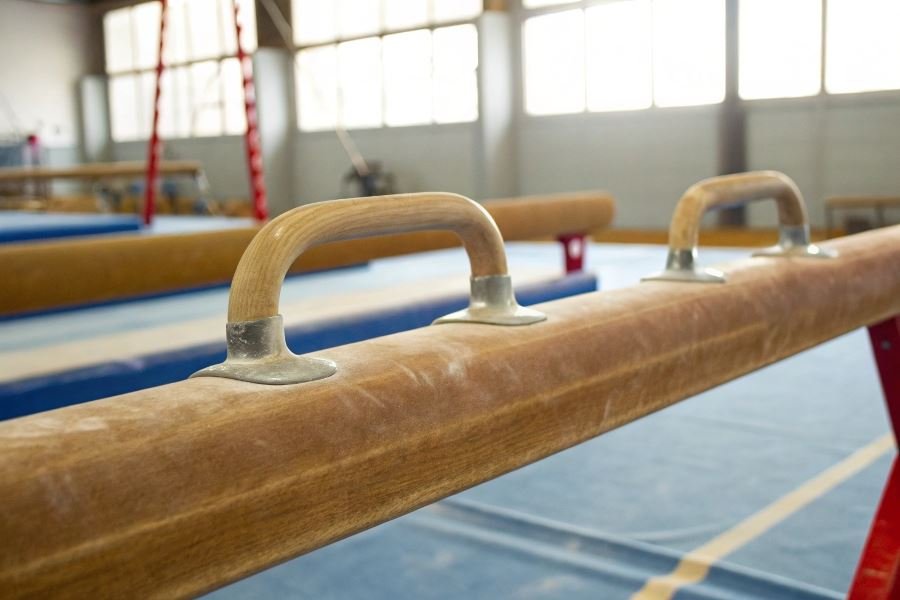 785-gymnastic-sticks-tradition-vs-innovation
