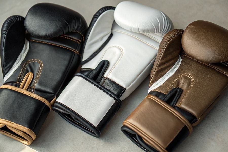 793-combat-science-choosing-ideal-sparring-gloves