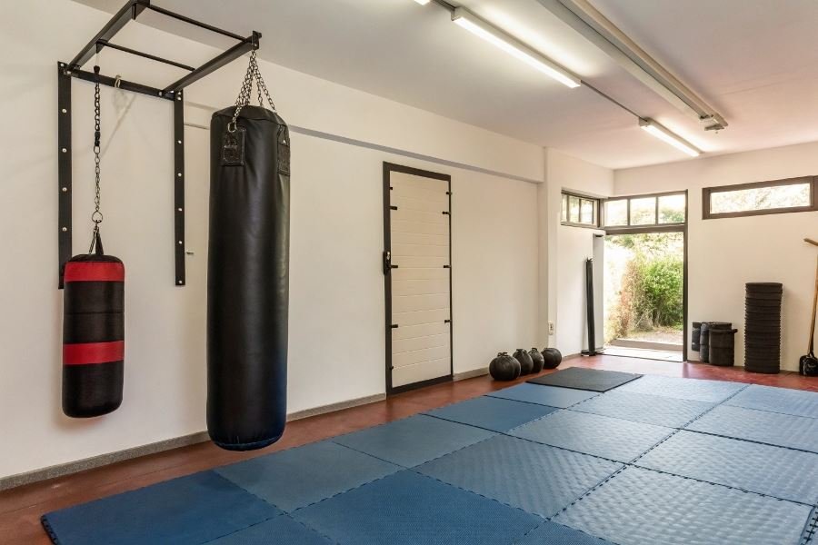844-home-boxing-equipment-martial-arts-guide