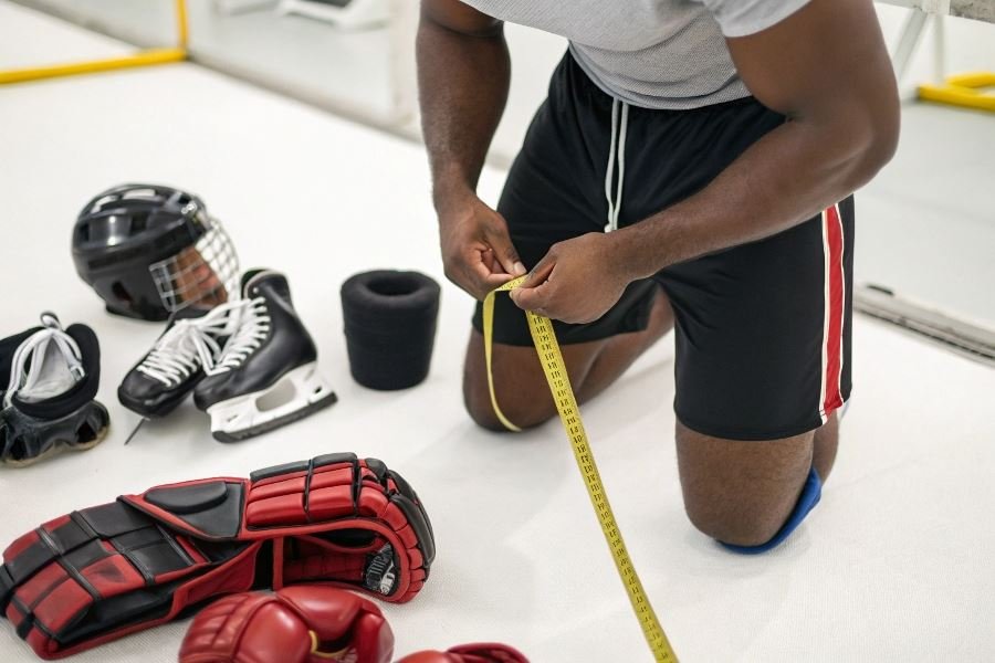 923-groin-protection-size-guide-for-athletes