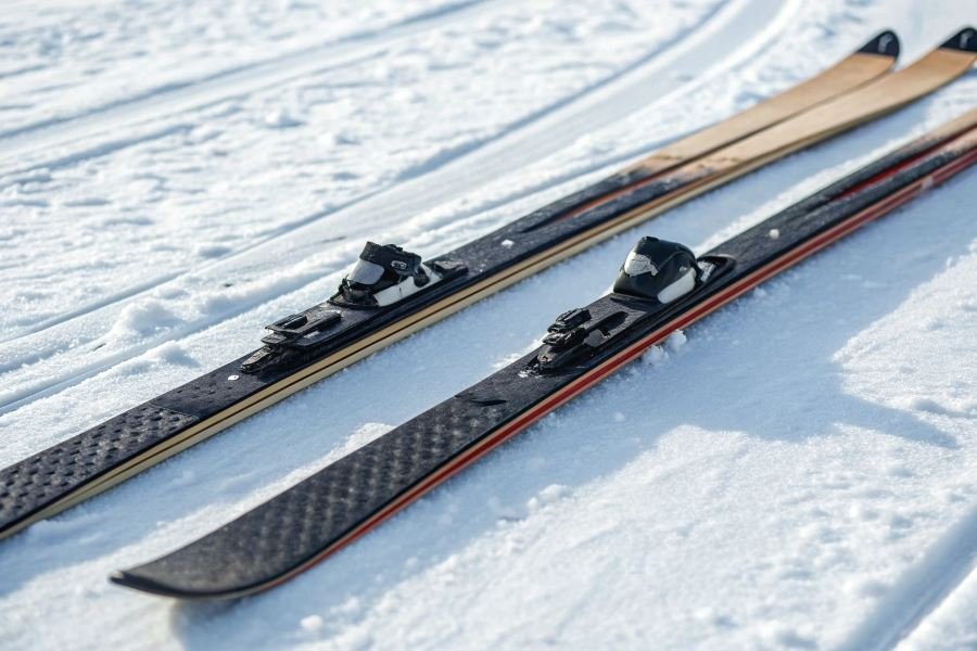95-choosing-perfect-cross-country-skis-guide